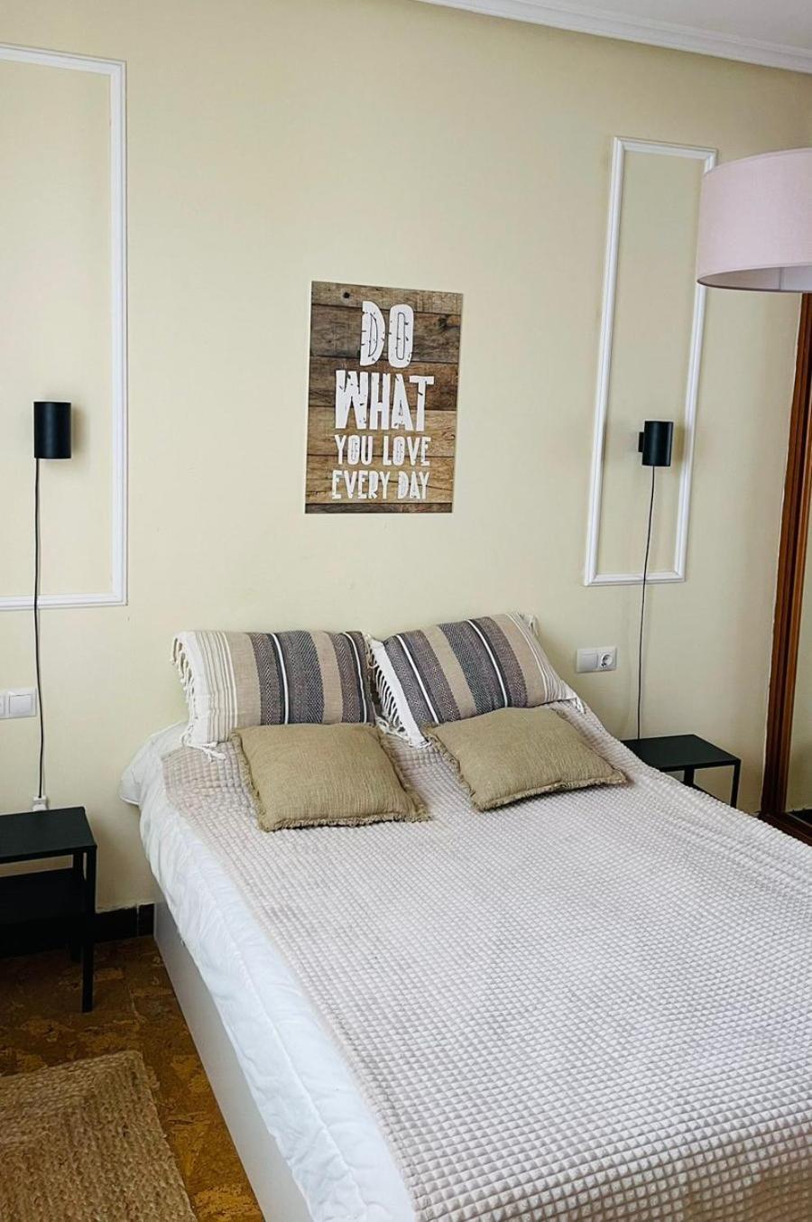 Amplio Apartamento Con Dos Patios Gijón Dış mekan fotoğraf