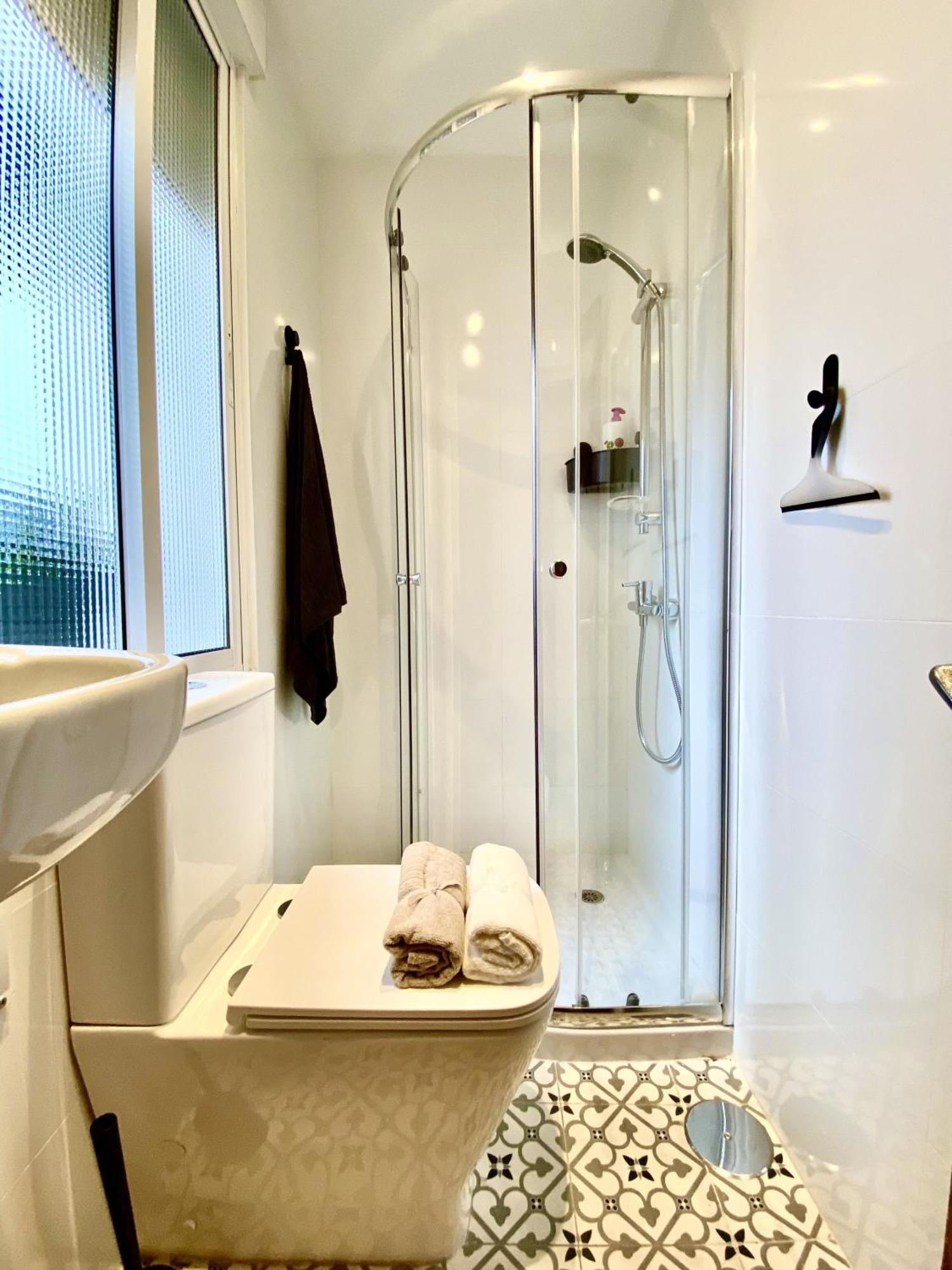 Amplio Apartamento Con Dos Patios Gijón Dış mekan fotoğraf